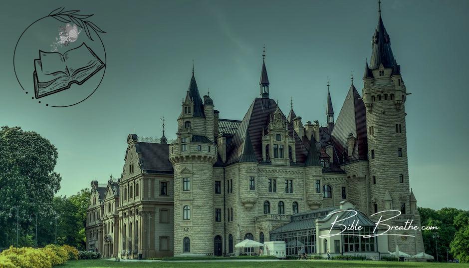 Hotel Moszna Castle